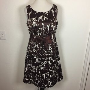 Brown Belted Floral dress size 6